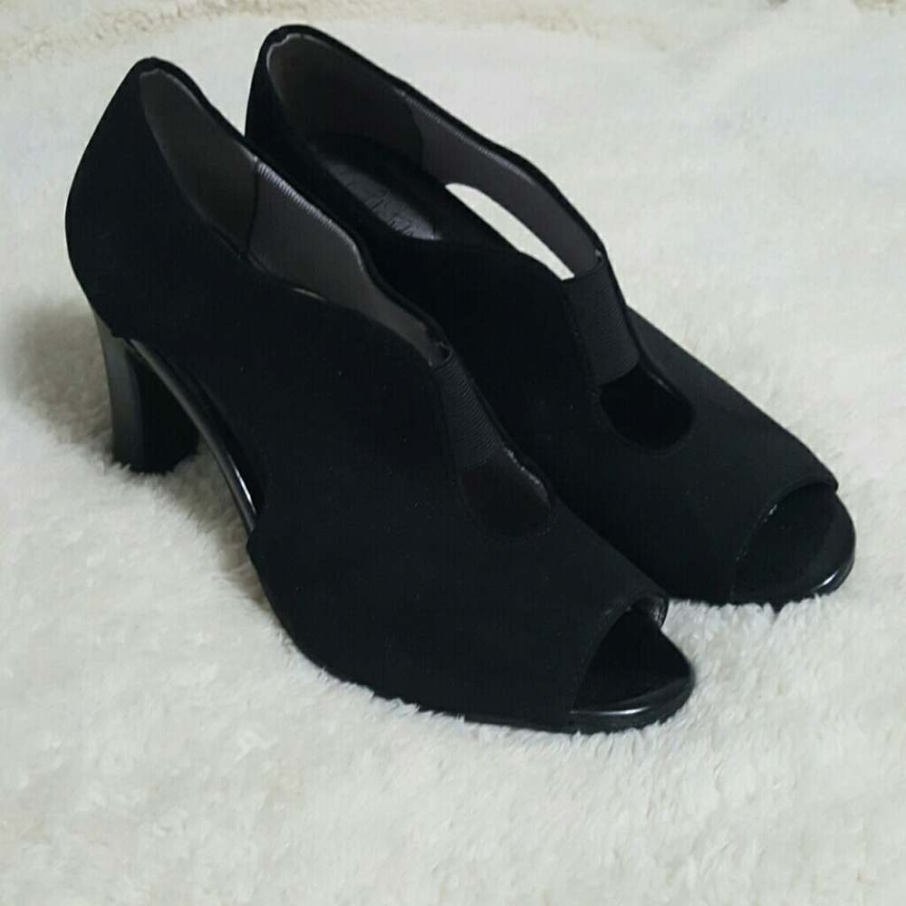 life stride peep toes